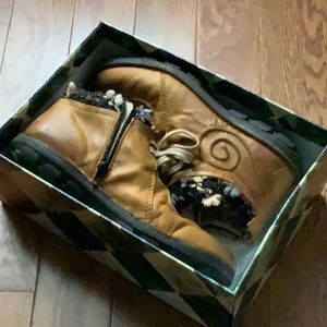 Rovers leather boots handmade by ErVisio